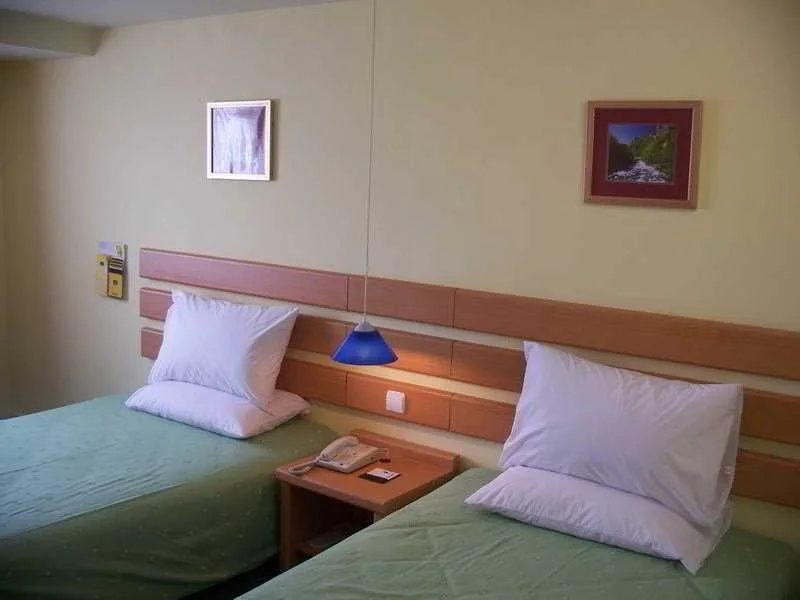 Home Inn Ouyang Road