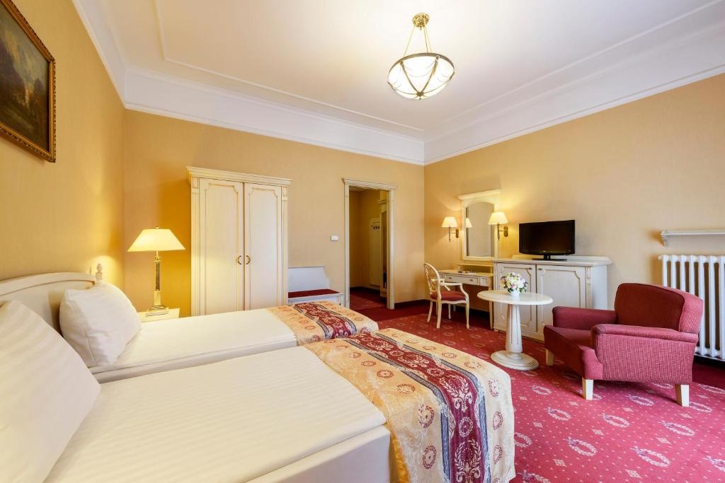 Classic Twin room (twin beds) (bed type is subject to availability)
