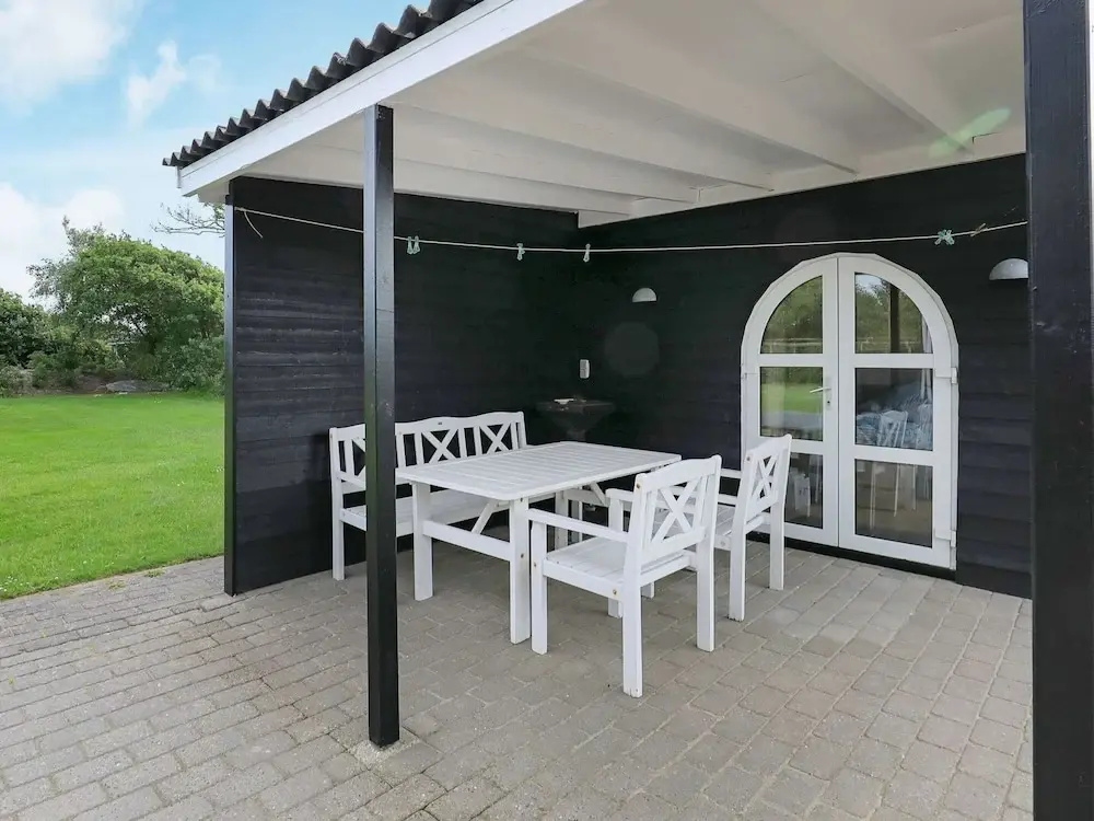 Cozy Holiday Home in SÃ¸ndervig near Beach