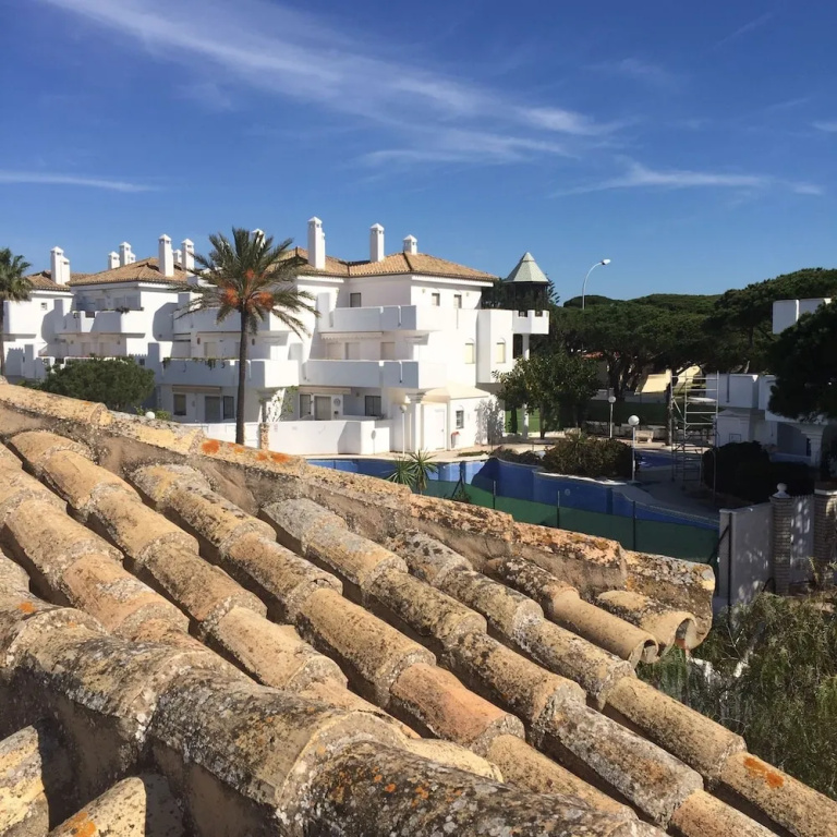 House With 4 Bedrooms in Chiclana de la Frontera, With Wonderful sea V