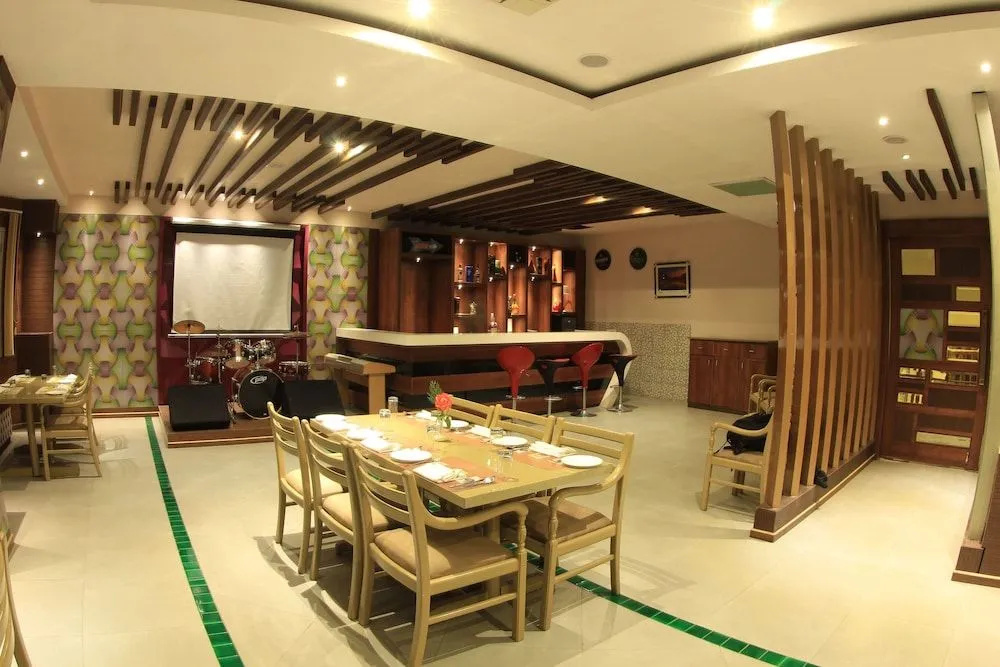 Hotel Piccadily Manali - Général