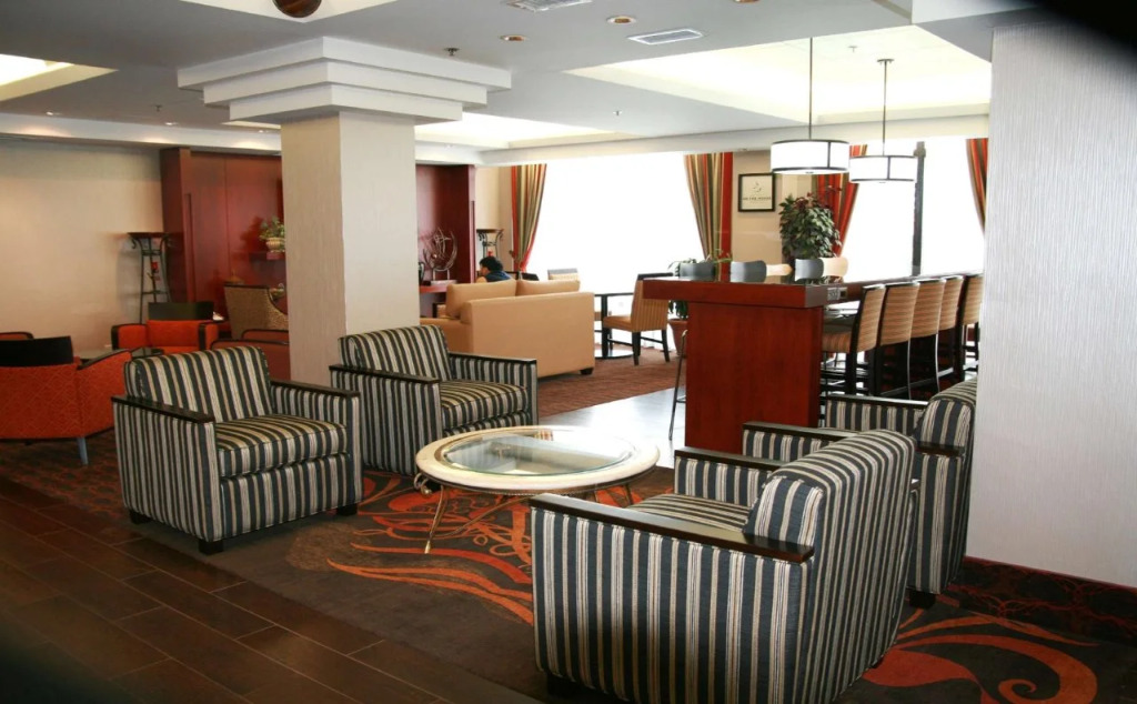 Country Inn & Suites By Radisson, Toronto Mississa - фото 24