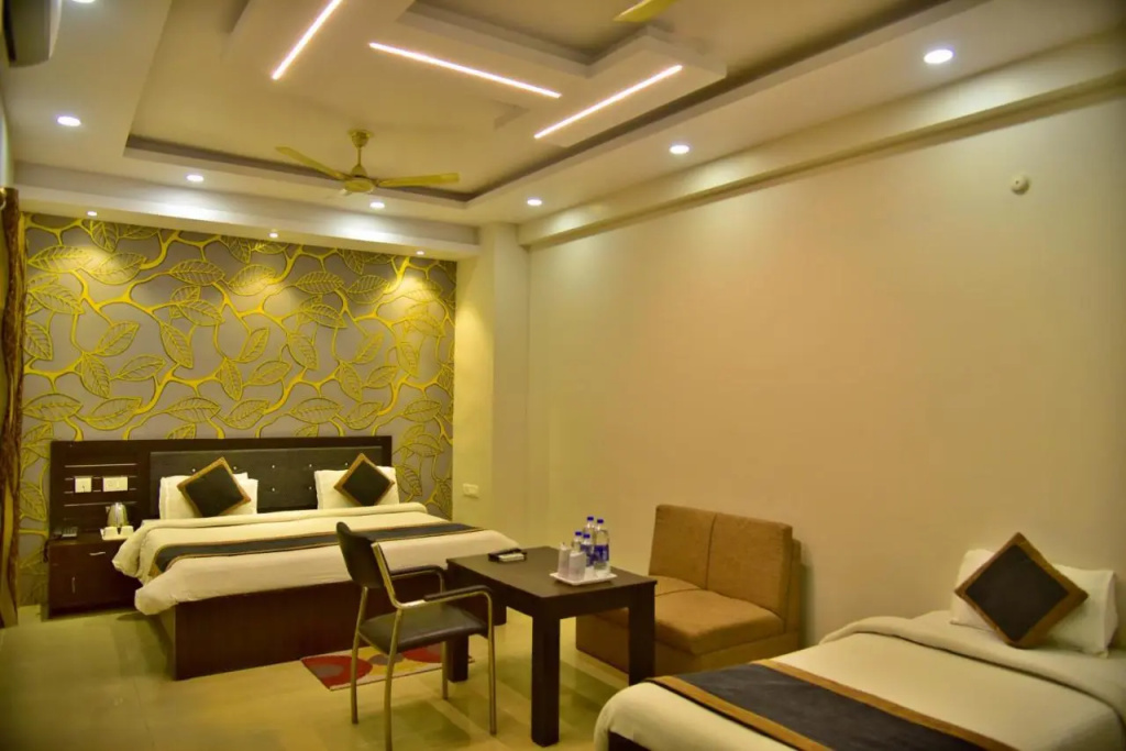 Hotel photo 12