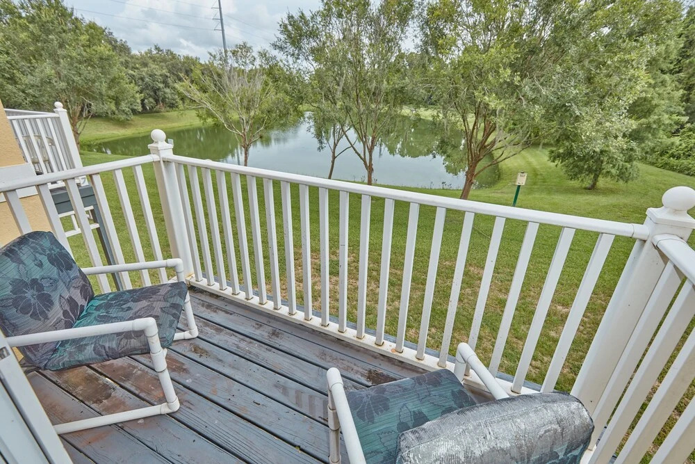 Balcony & Terrace