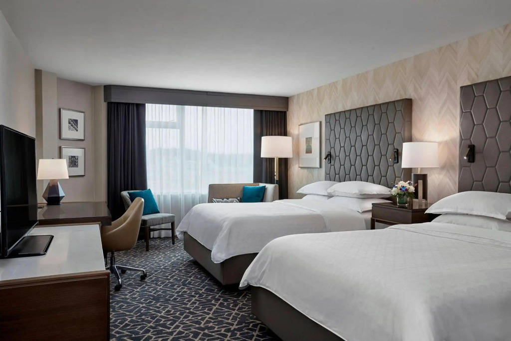 Sheraton Vancouver Guildford Hotel - фото 24