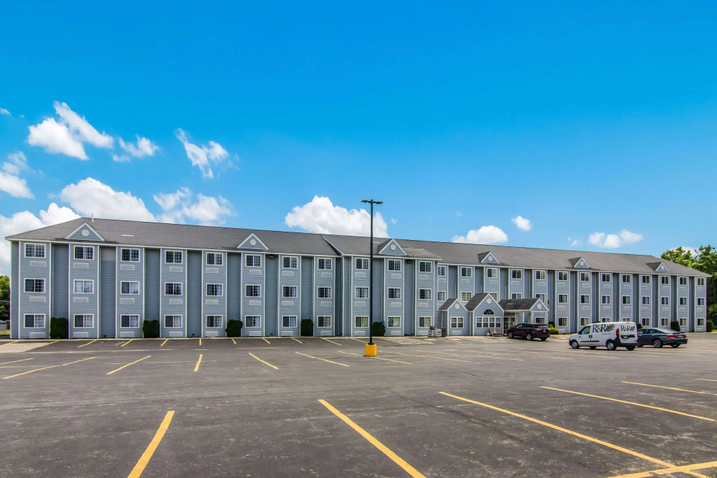 Quality Inn & Suites Grove City - Outlet Mall