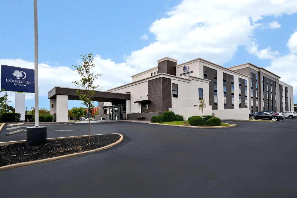 DoubleTree by Hilton St. Louis Airport - Chambres