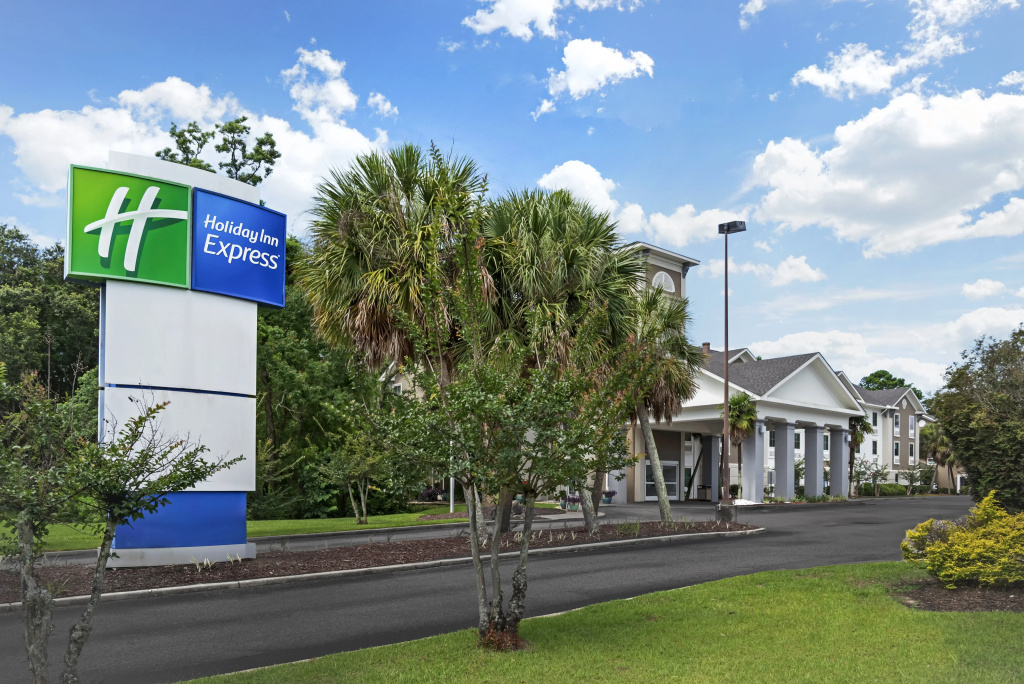 Holiday Inn Express Fairhope by IHG