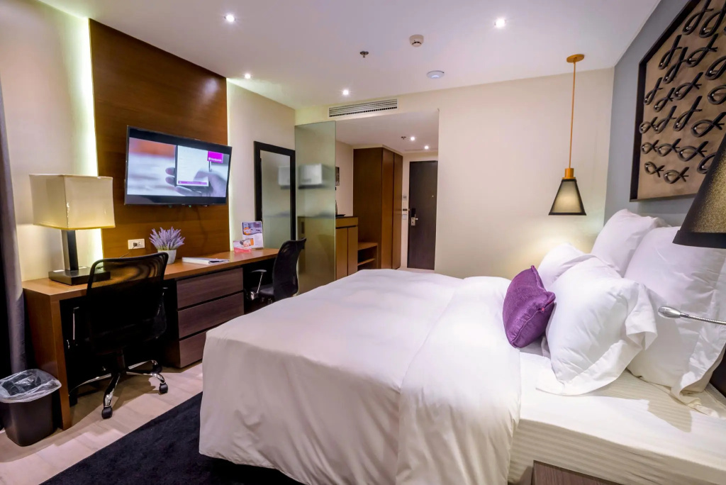 Superior Double room (full double bed)