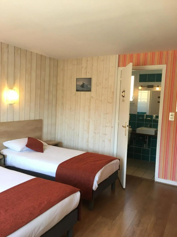 Brit Hotel Des Halles - Général