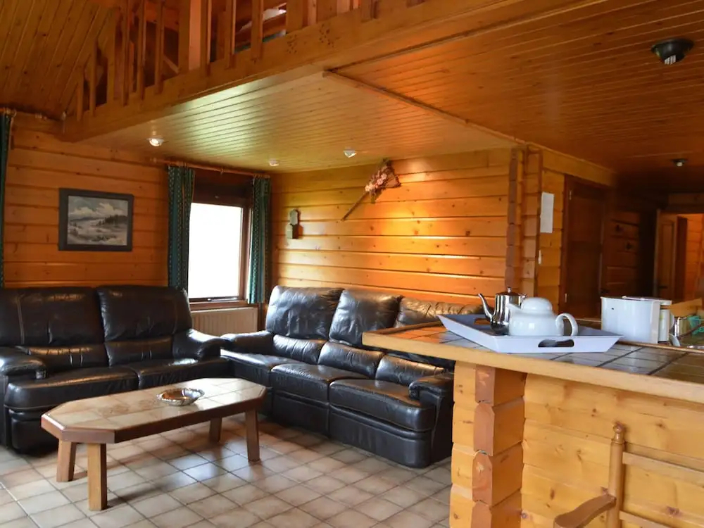 Chalet in Ovifat Near Ski Lift - фото 17