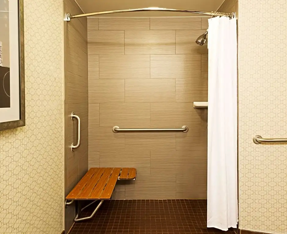 DoubleTree Suites by Hilton Austin Downtown Capitol - Chambres