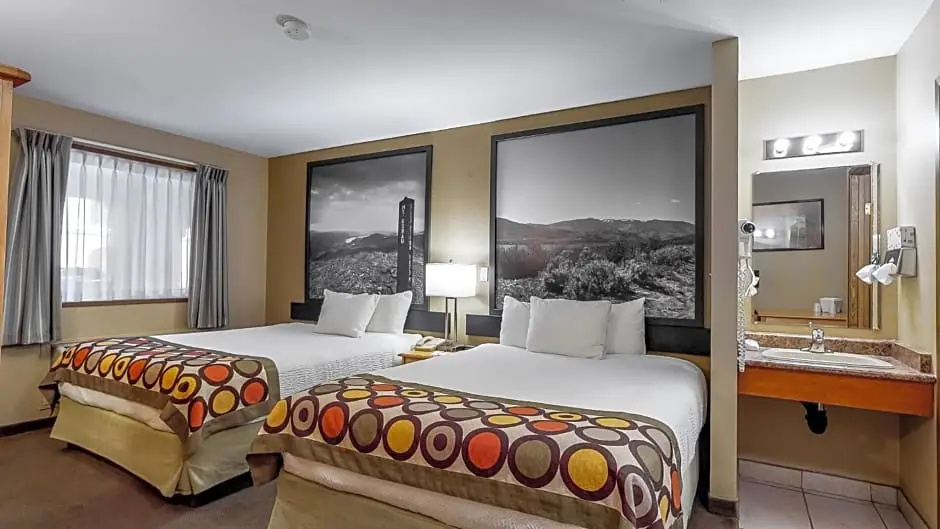 Quadruple Suite