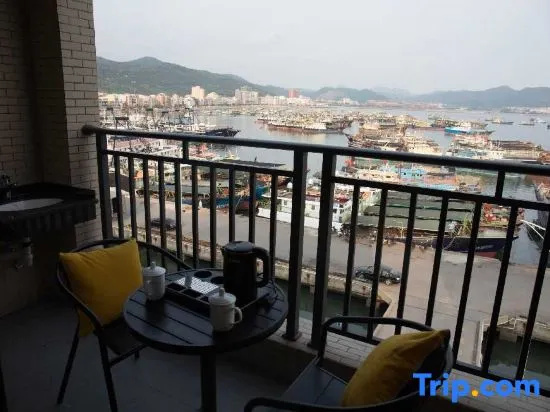Balcony & Terrace