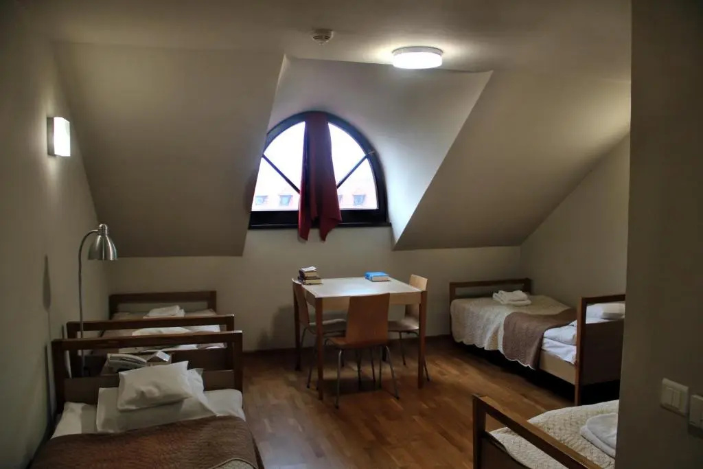 Dom Gosci Opactwa Benedyktynow - Chambres