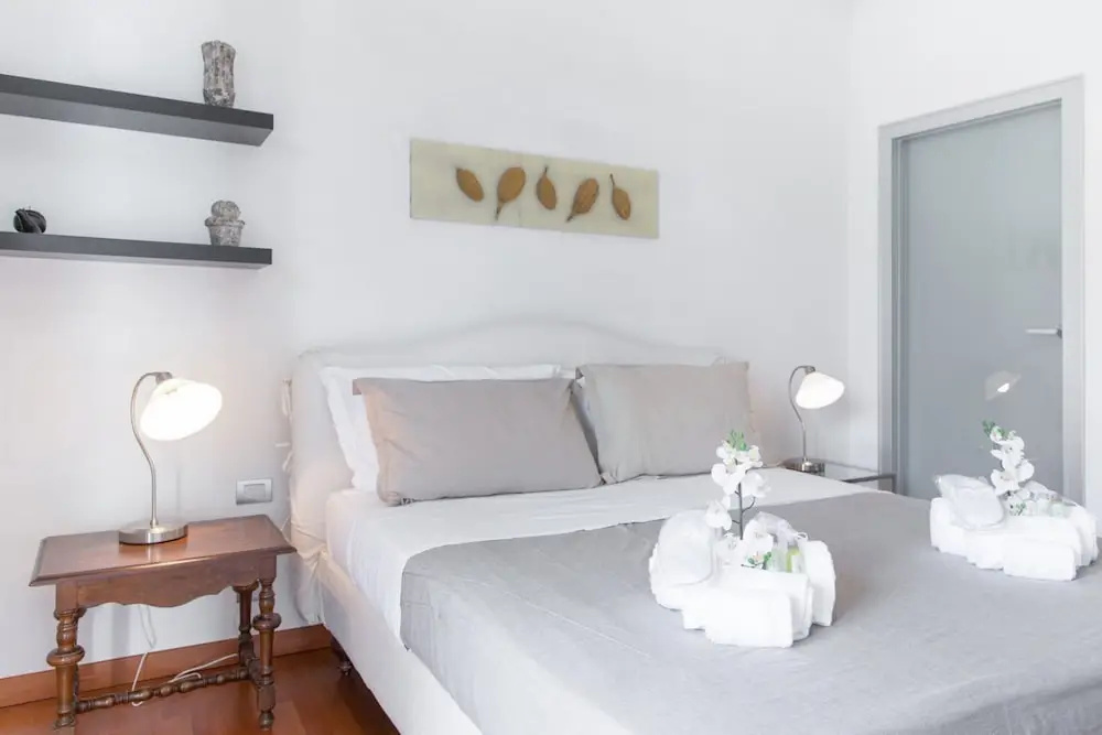 4 Bedrooms Apartment with balcony