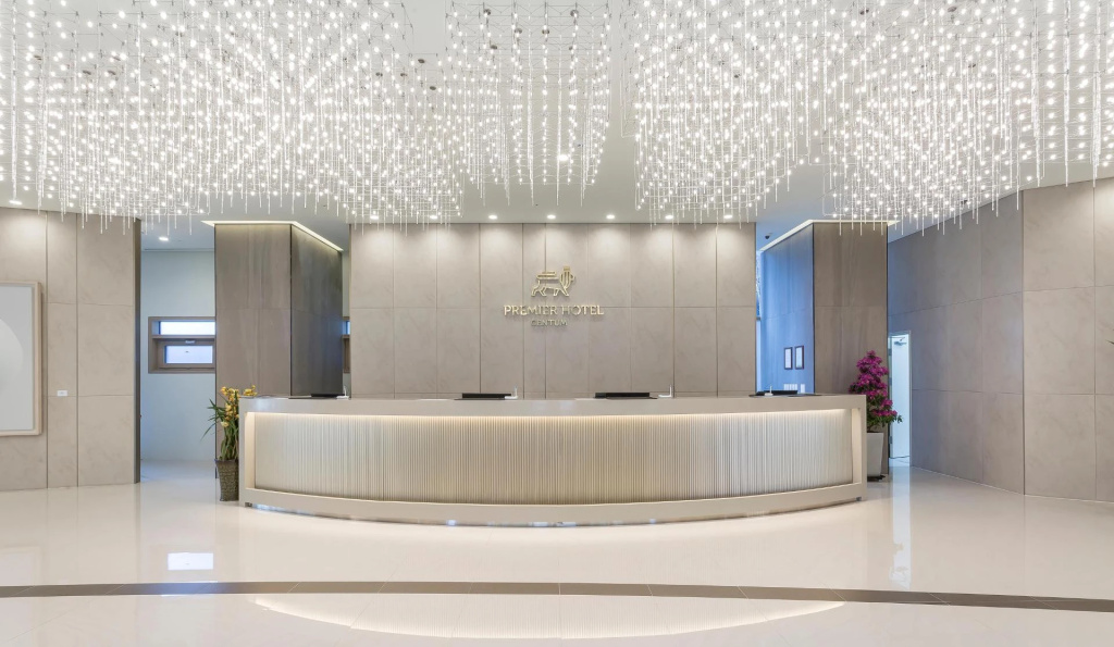 Lobby & Reception