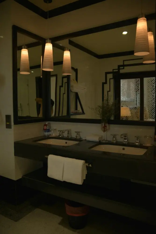 Suite with balcony