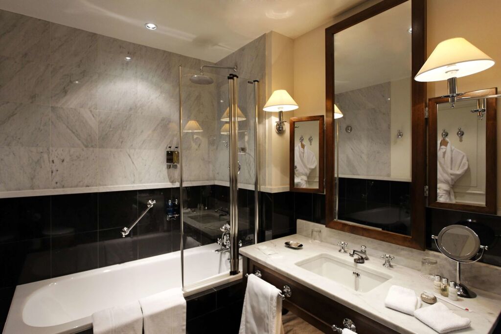 La Tremoille Hotel by null