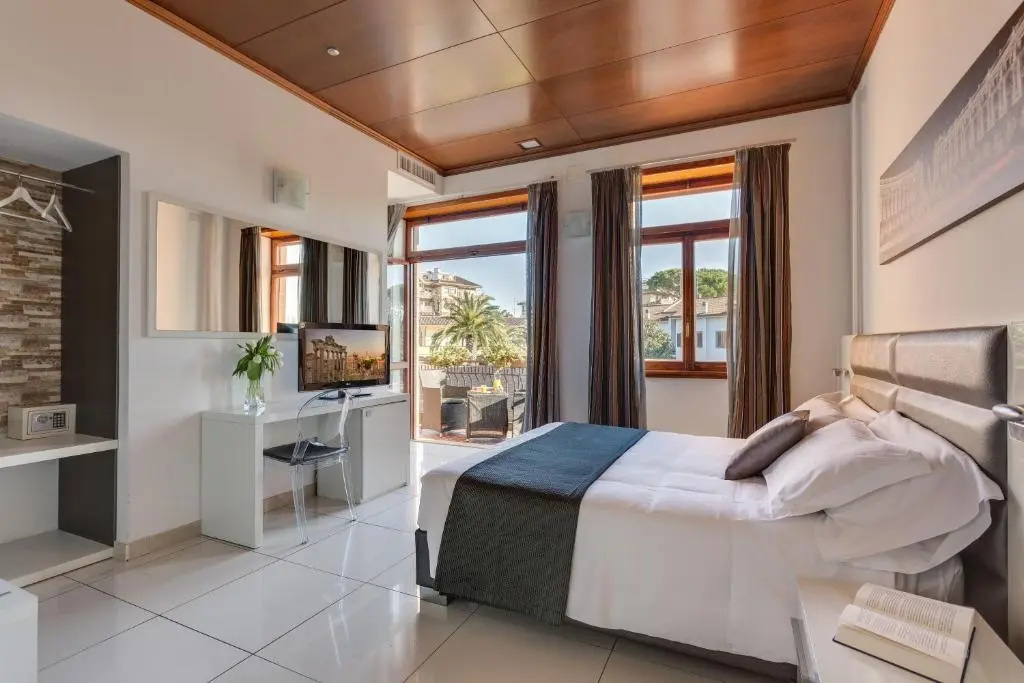 Superior Double room (full double bed)