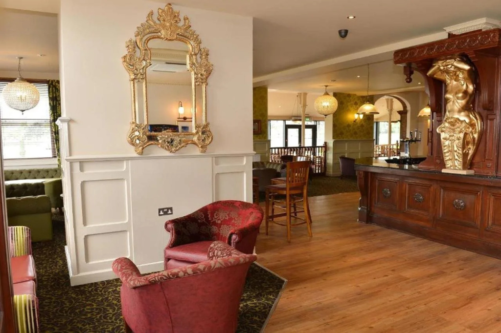 Hotel photo 2
