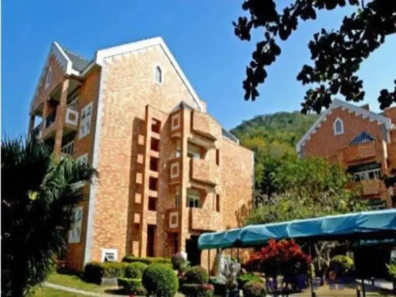 Hotel photo 12