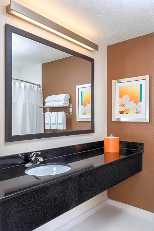 Fairfield Inn & Suites Holland - Chambres
