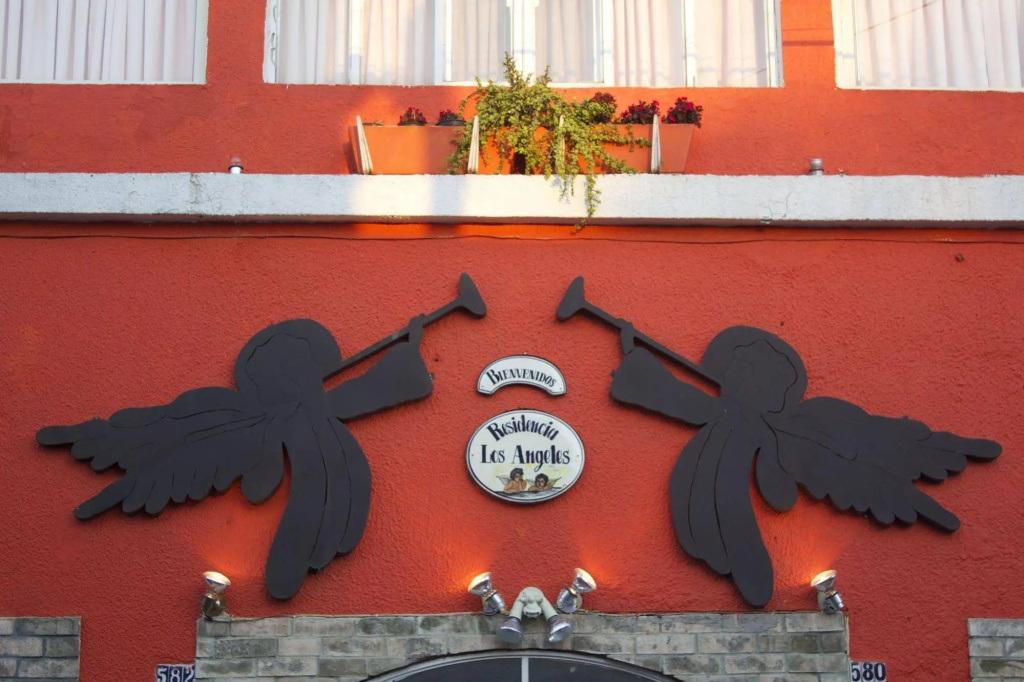 Residencia Los Angeles Bed & Breakfast