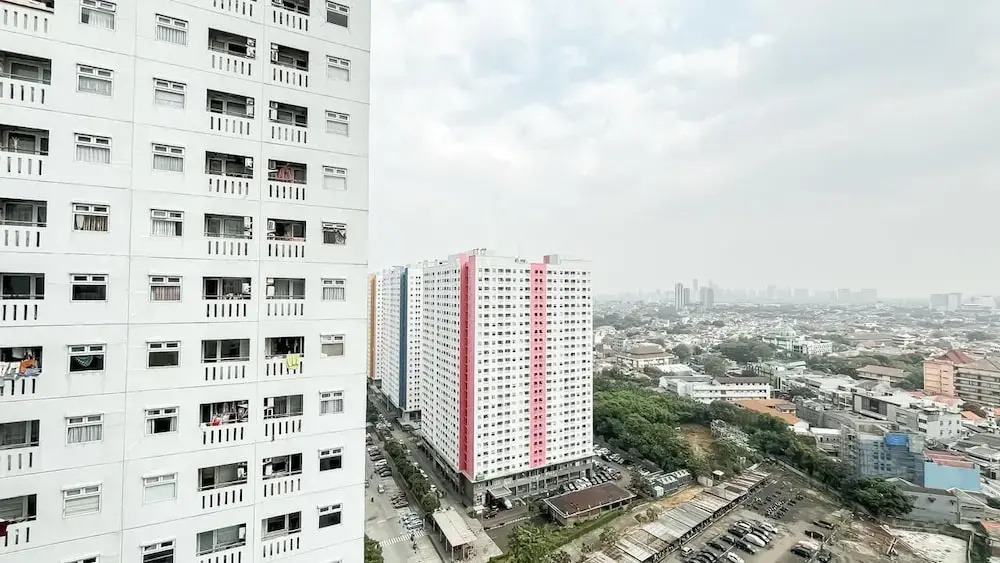 Compact 2Br Apartment Near Unj At Green Pramuka City