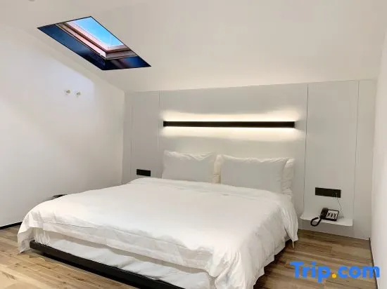 4 Bedrooms Standard room