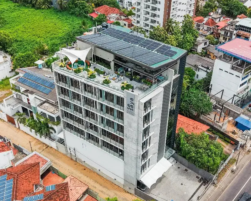 SeSaya Poshtel & Bistro - Colombo's Newest and Finest Poshtel Dorms and Rooms