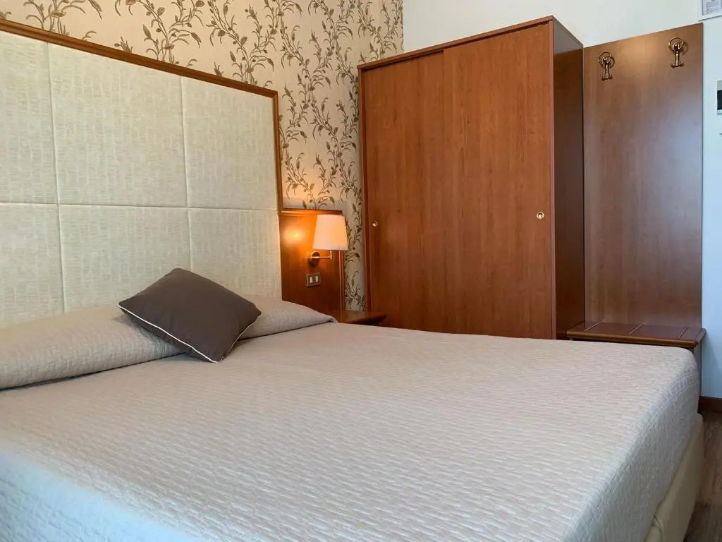 Hotel Apollo - Chambres
