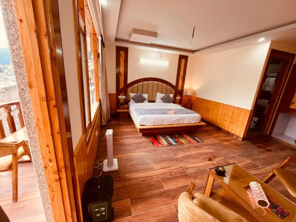 Hotel photo 12