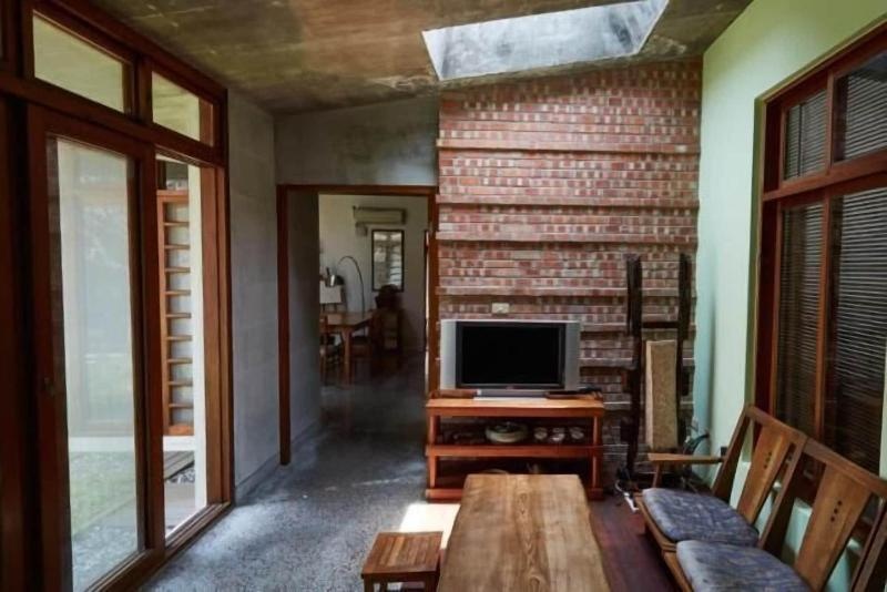 Chang House — 5