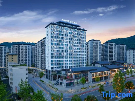 Yayue Hotel (People's Square)