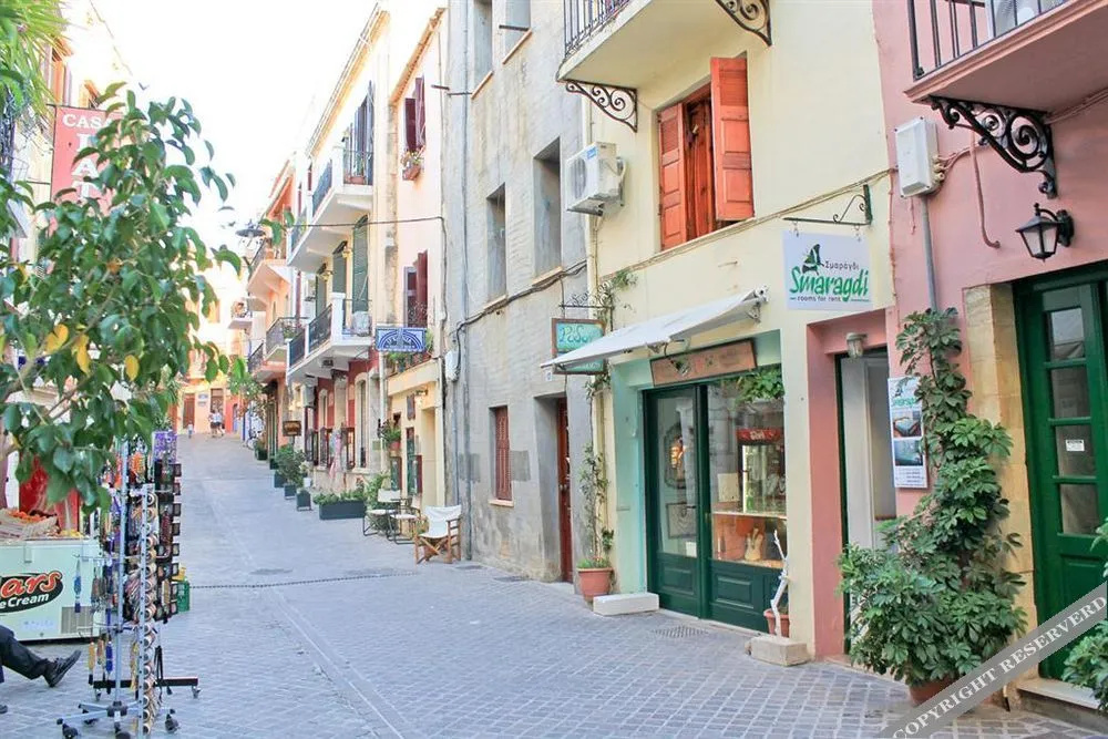 Smaragdi Rooms for Rent
