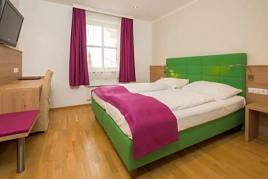 Hotel Unter den Linden - Chambres