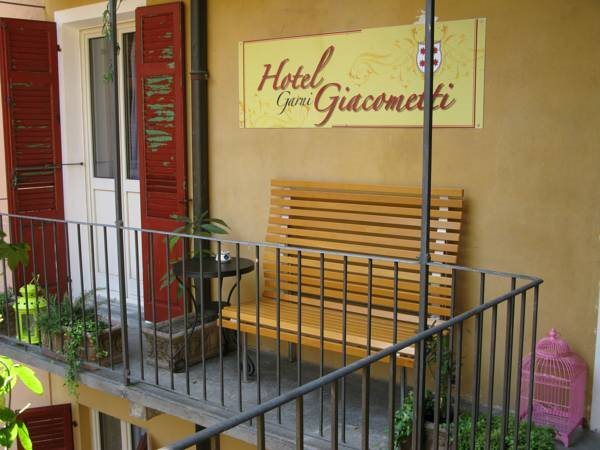 Hotel Garni Giacometti by null