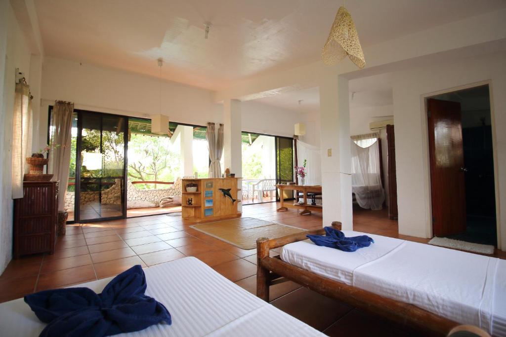 The Blue Orchid Resort Moalboal by null