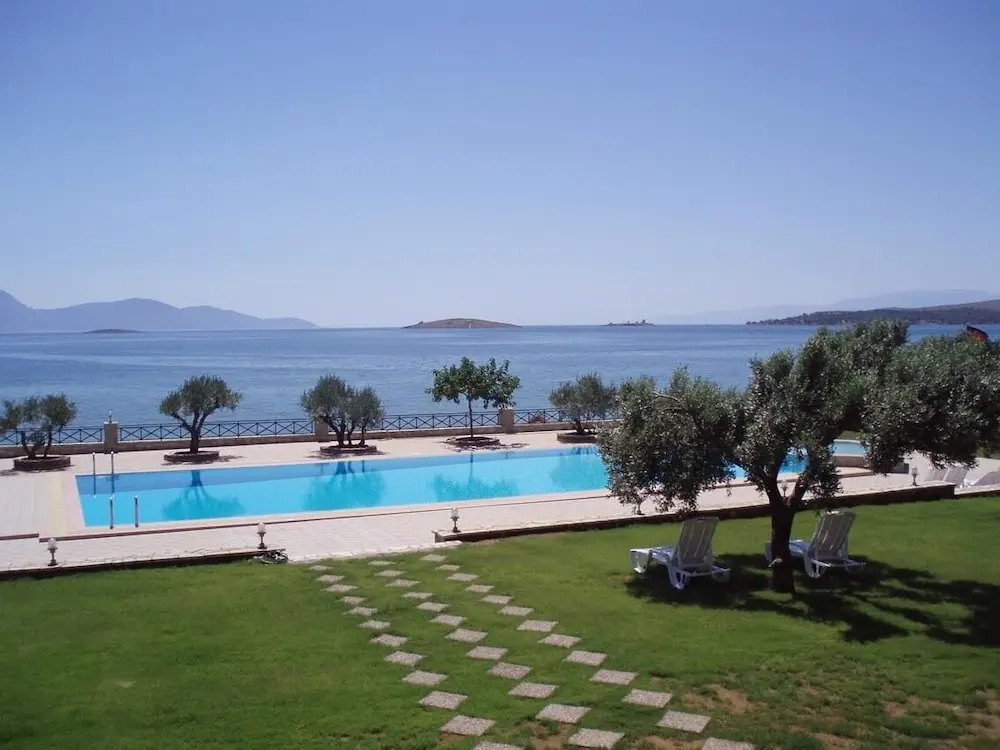 Europa Beach Hotel - Général