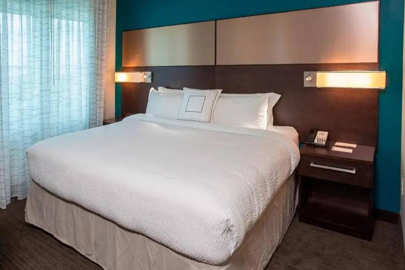Residence Inn New York The Bronx At Metro Center Atrium - Chambres
