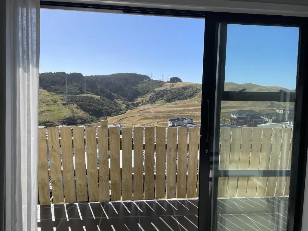 Deluxe Double room (full double bed)
