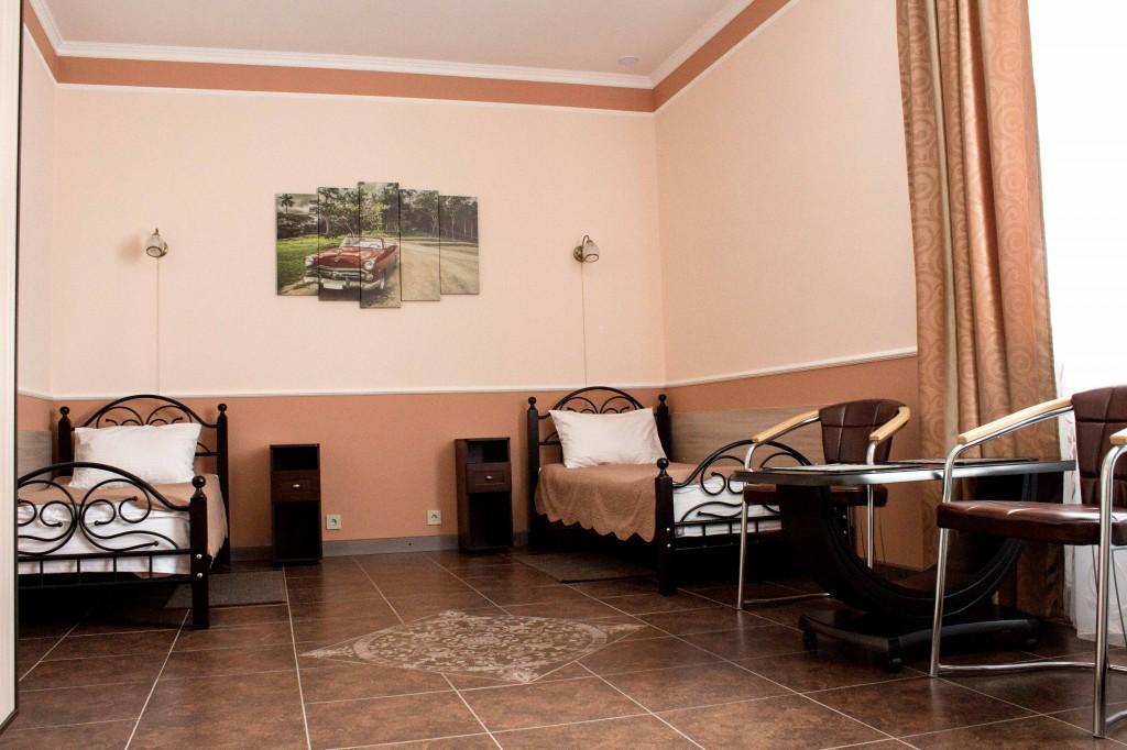 гостиница гостиный дворик. гостиничный дворик новосибирск. отель изи гостиный двор. гостиница на гостином дворе уфа. котлас мира 48 гостиный дворик.