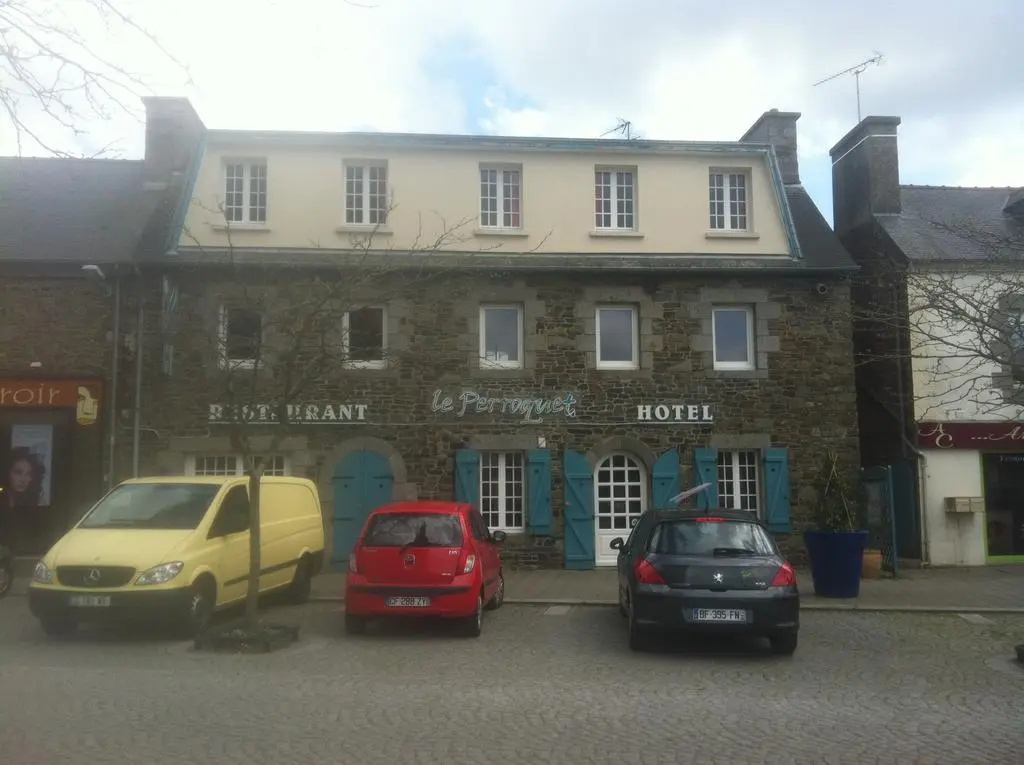 Hotel Restaurant Le Perroquet
