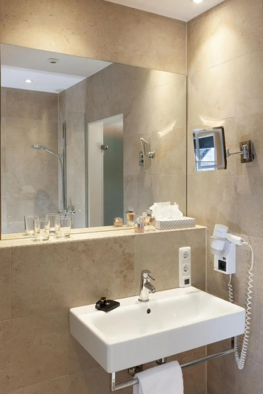 Hotel Zur Post Rohrdorf - Chambres