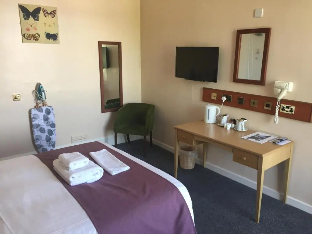 Standard Double room (full double bed)