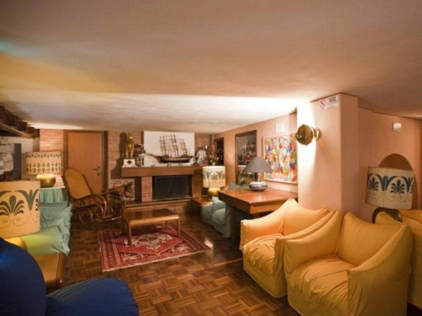 Hotel photo 12