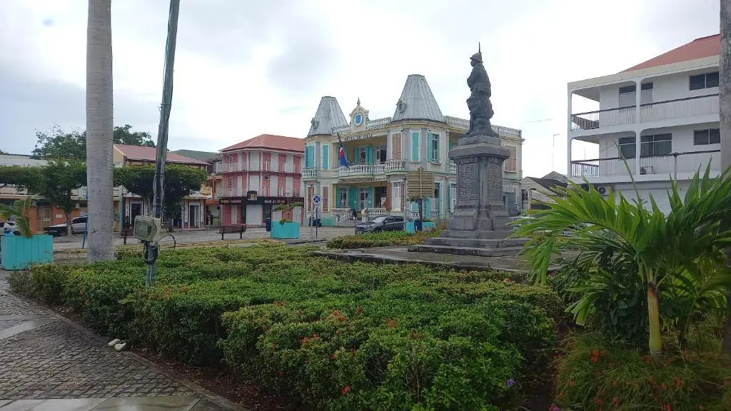 Le Moule Location saisonnière Bel appartement