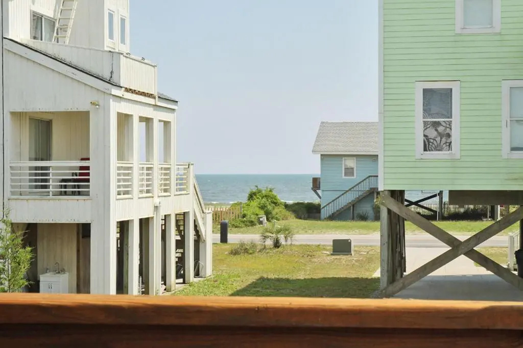 Heron Pointe by Oak Island Accommodations