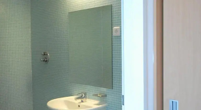 Aréna Savaria Guestrooms - фото 4